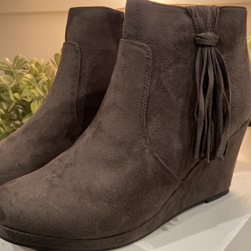 Women’s Grey Ankle Boots Booties with Tassle